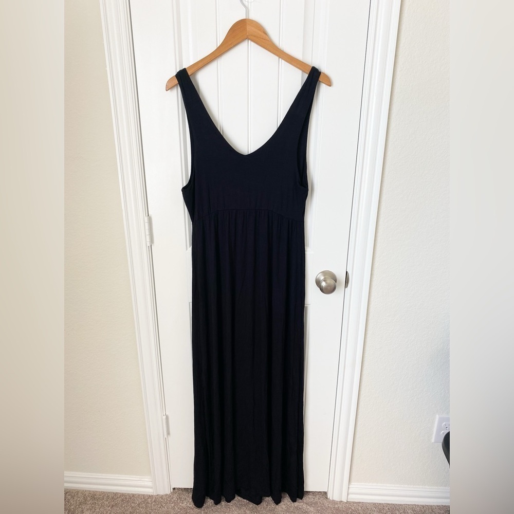 NWT The Vanity Room Maxi Dress Black Size Large - Picture 2 of 2